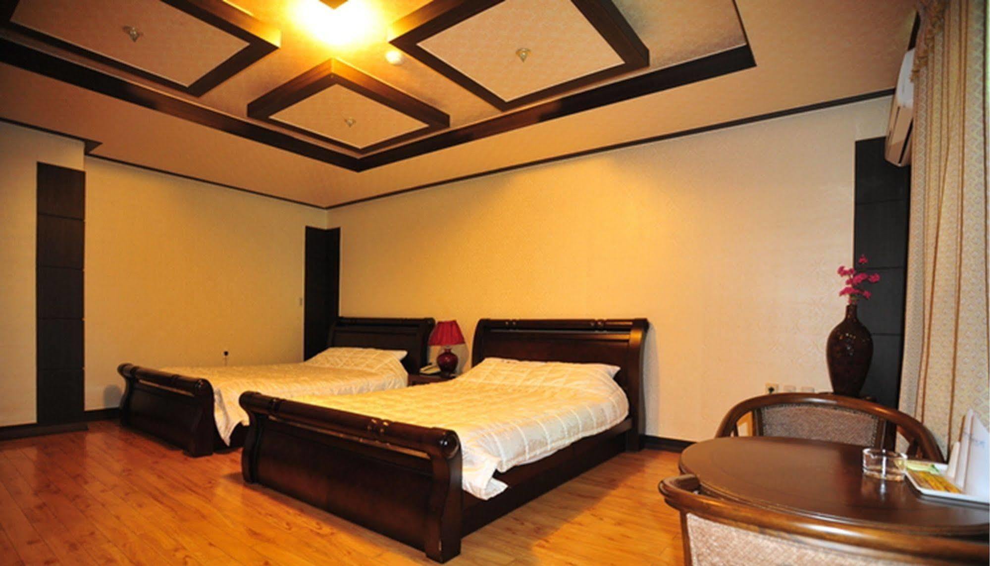 Am Ort Hotel ยอซู ภายนอก รูปภาพ