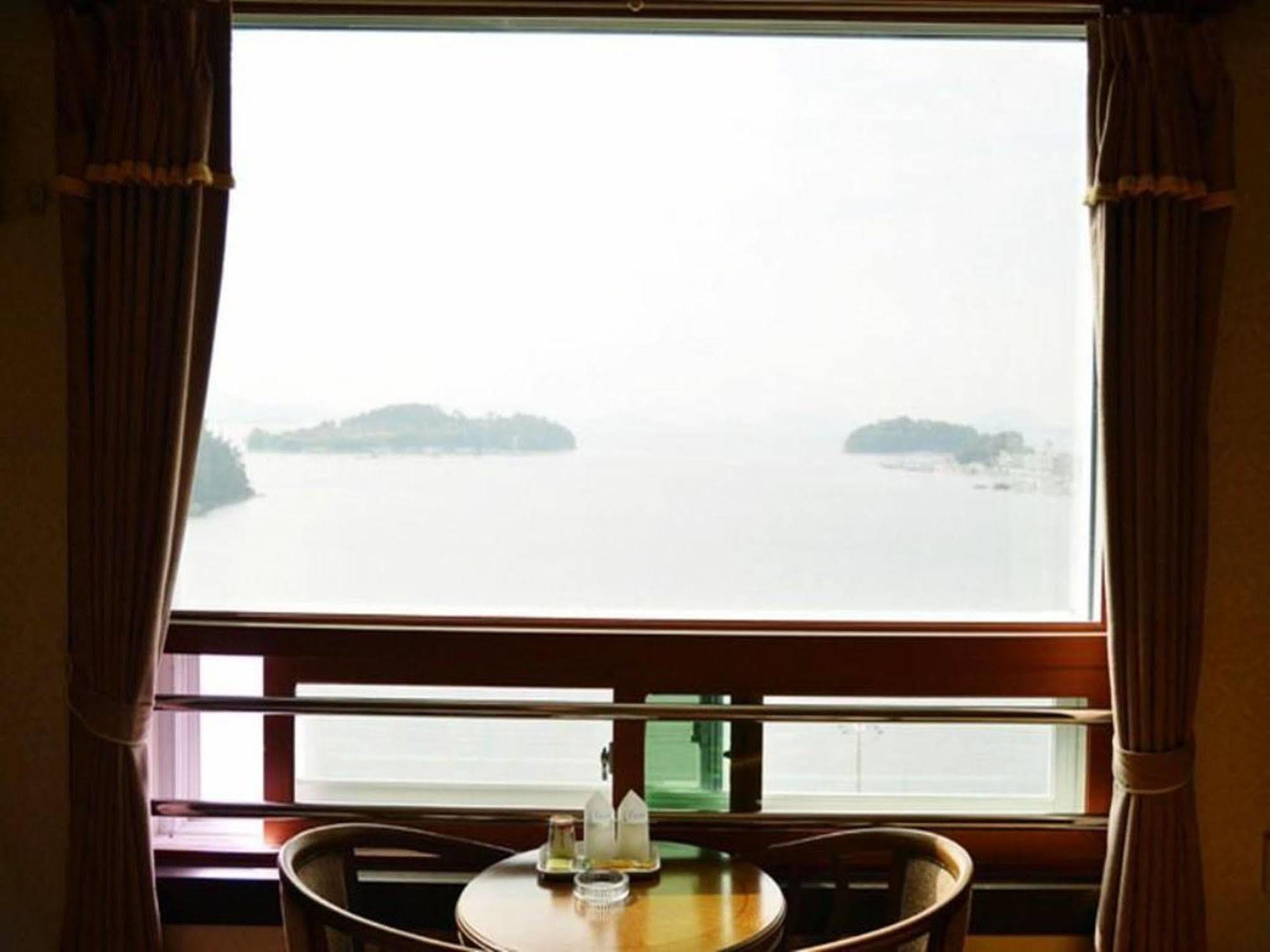 Am Ort Hotel ยอซู ภายนอก รูปภาพ