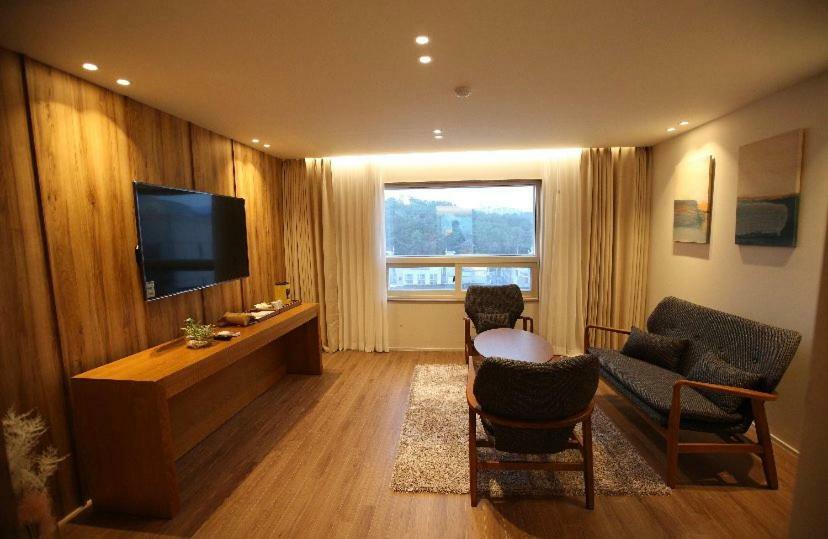 Am Ort Hotel ยอซู ภายนอก รูปภาพ